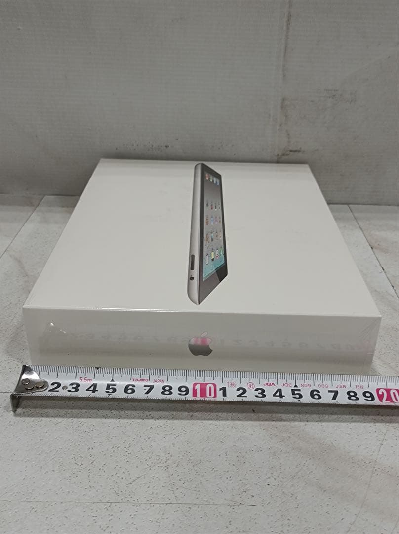 八6211【新品未開封】Apple iPad2 Wi-Fi 64GB ブラック
