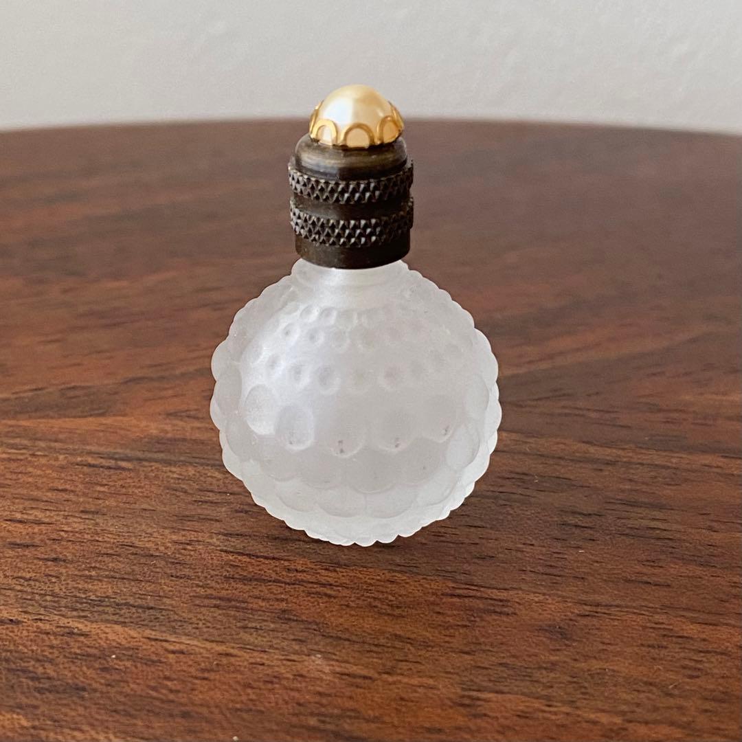 フランス製 ヴィンテージ リモージュボックス 香水瓶入り 手描き 花柄 金彩