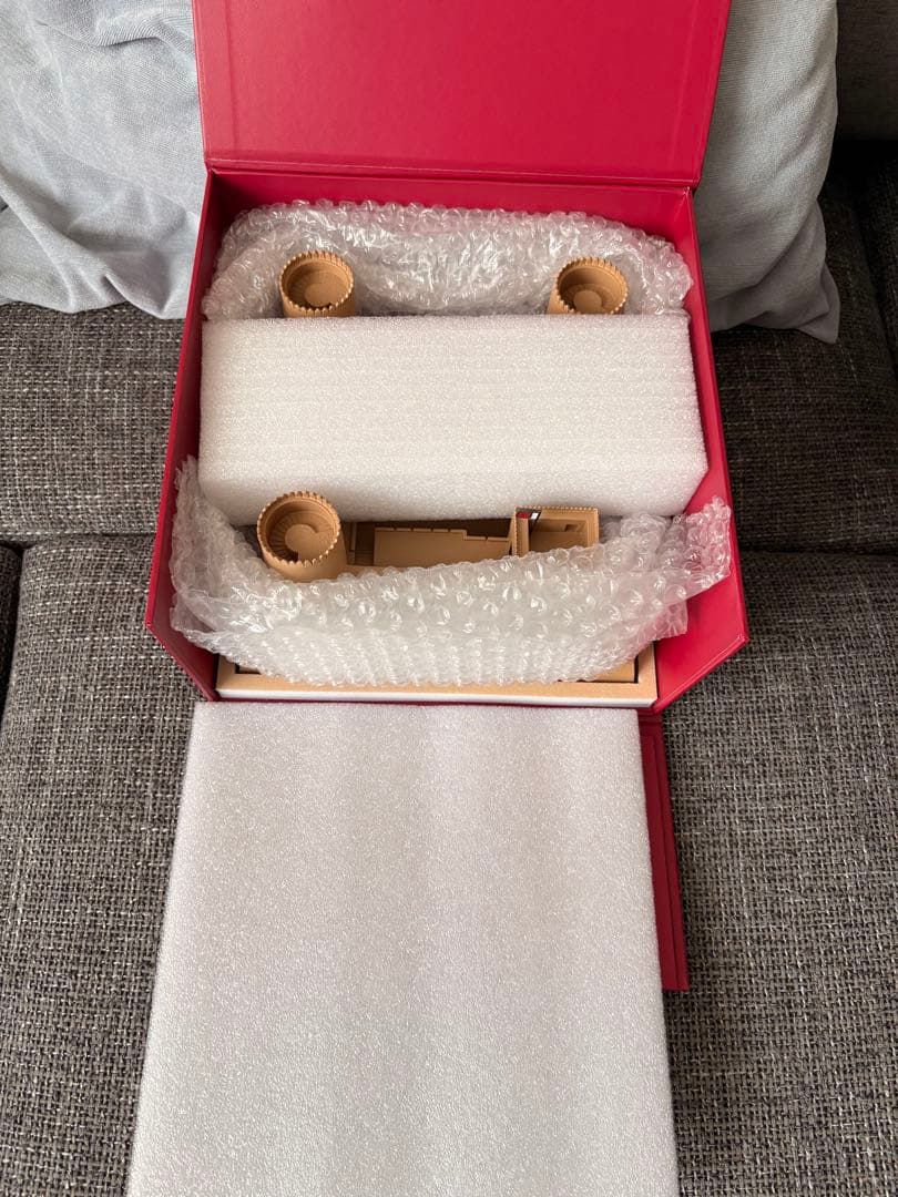 アル•ズハラの砦のトロフィー　大阪万博　カタールパビリオン