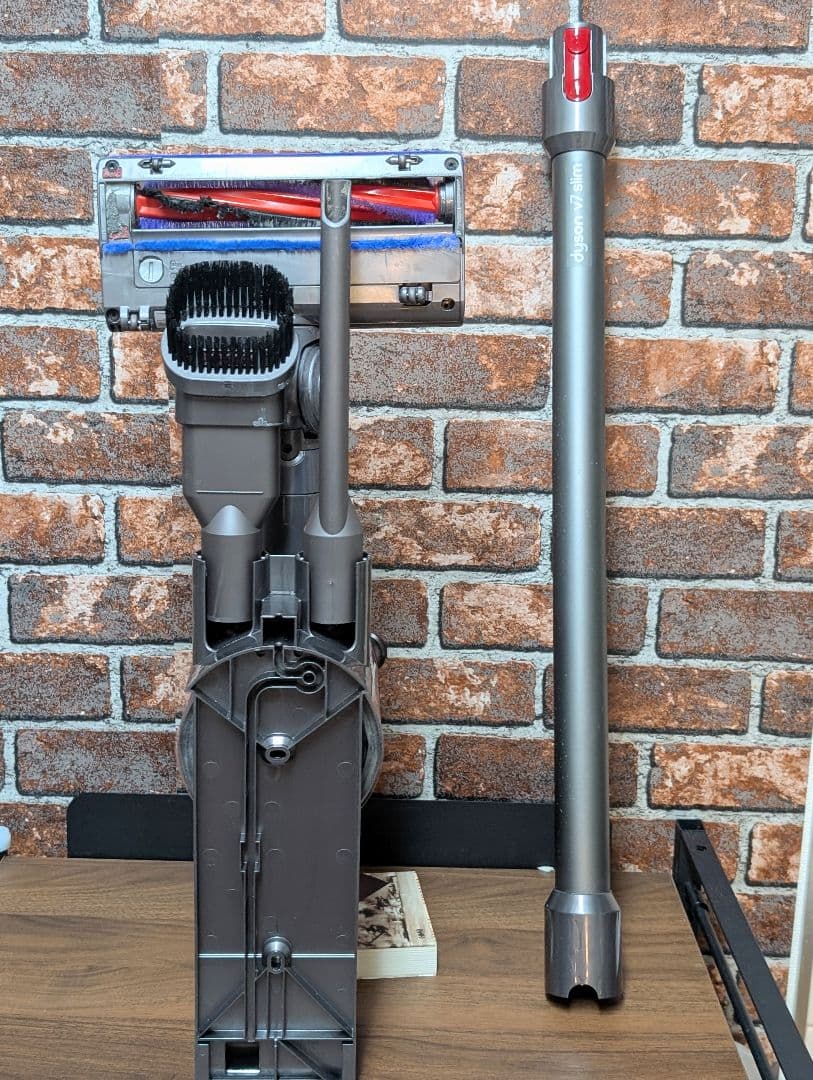 ダイソン掃除機 コードレス Dyson V7 Slim SV11