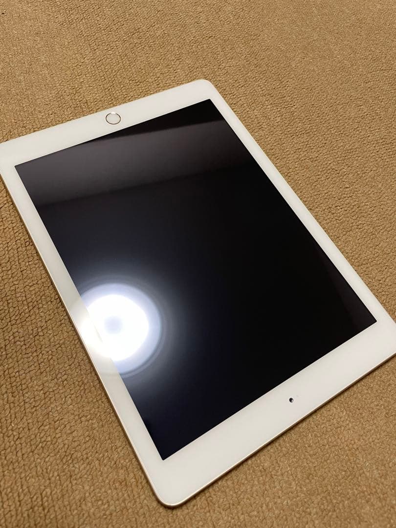 iPad 第5世代 2017年 32GB ゴールド