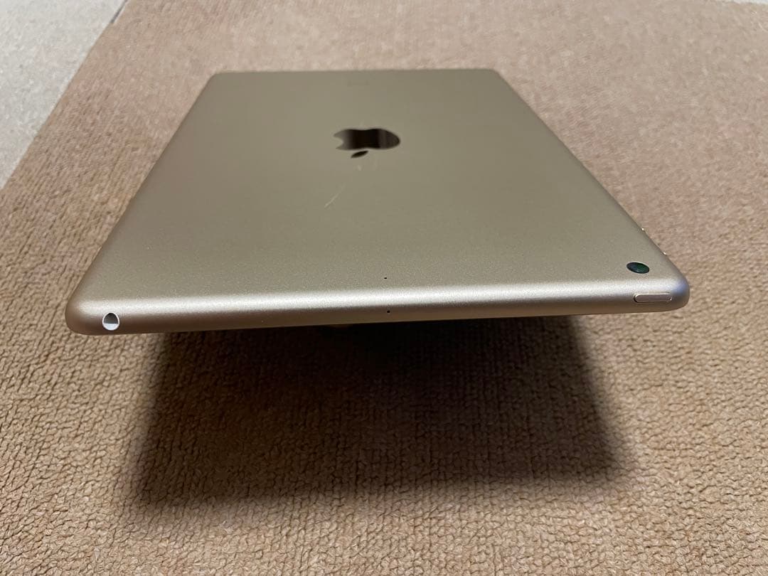 iPad 第5世代 2017年 32GB ゴールド