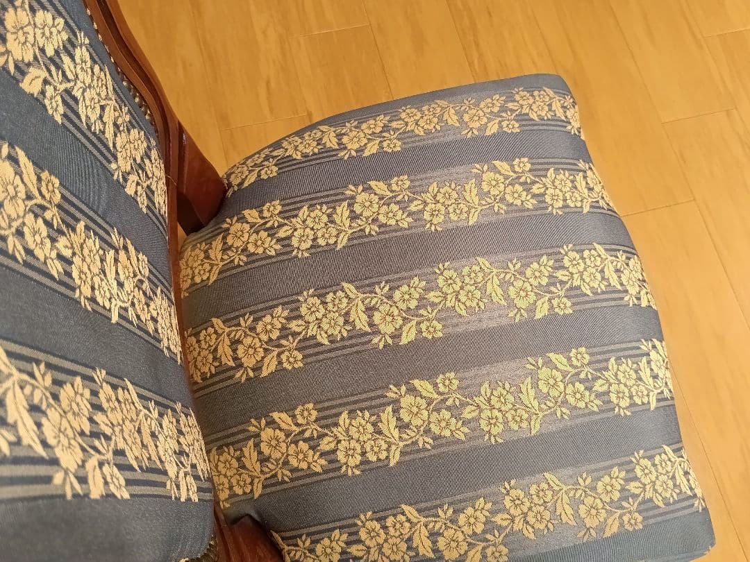 イタリア高級アンティーク調家具 ダイニングチェア リビングチェア 猫脚 A