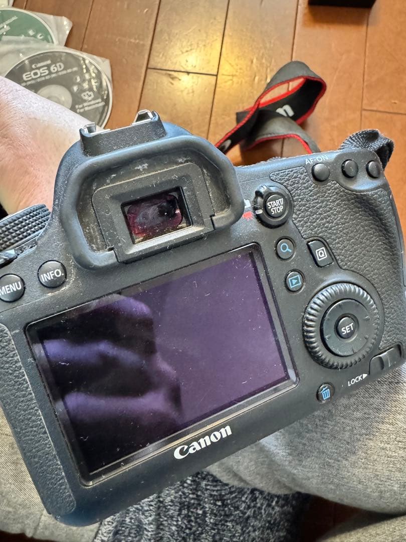 Canon EOS 6D デジタル一眼レフカメラ、バック付き