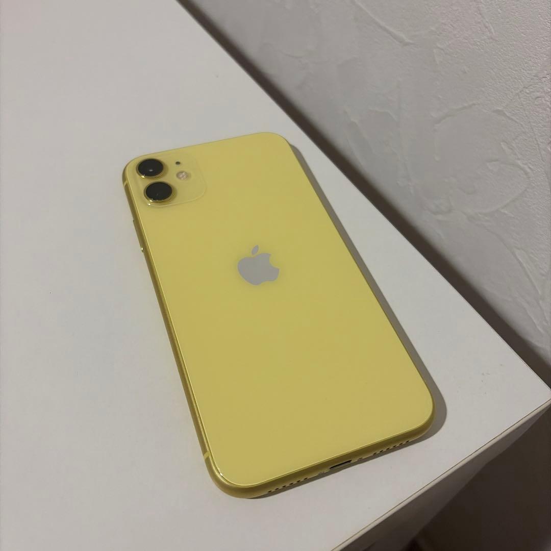 iPhone11 イエロー 64g SIMフリー