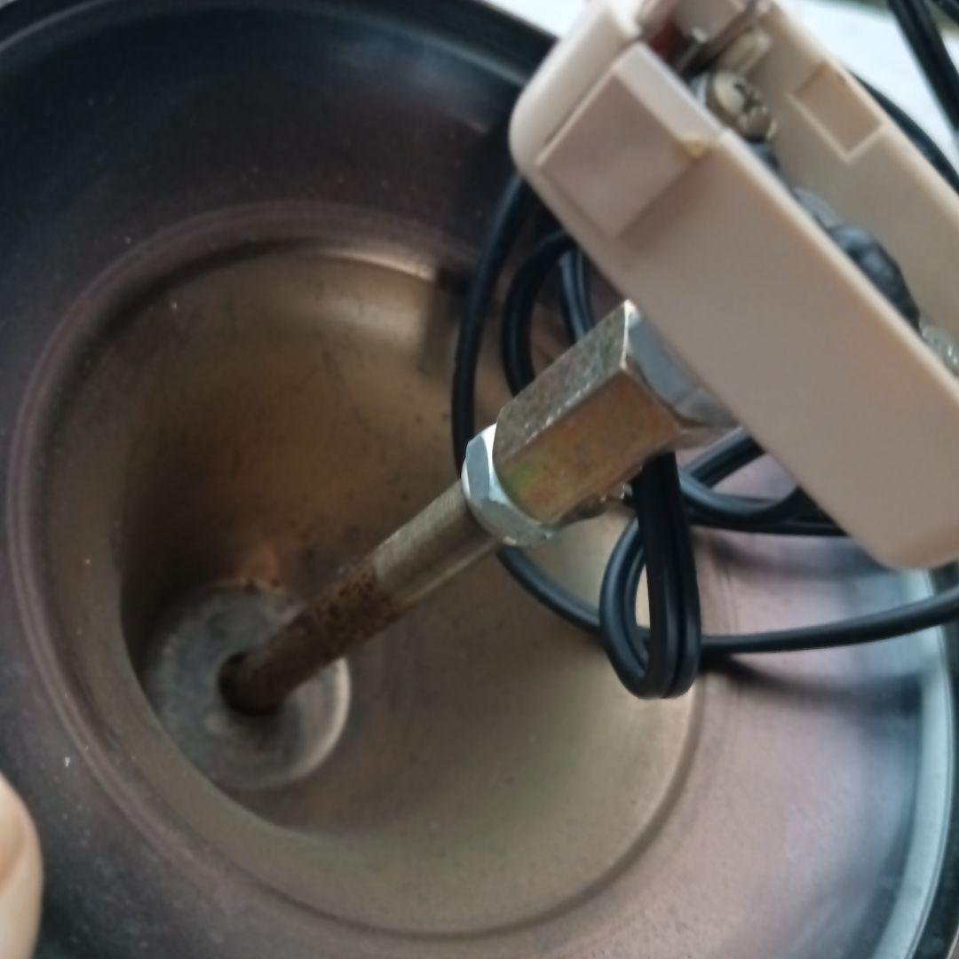 シャンデリア 　フラワー柄　ガラス製