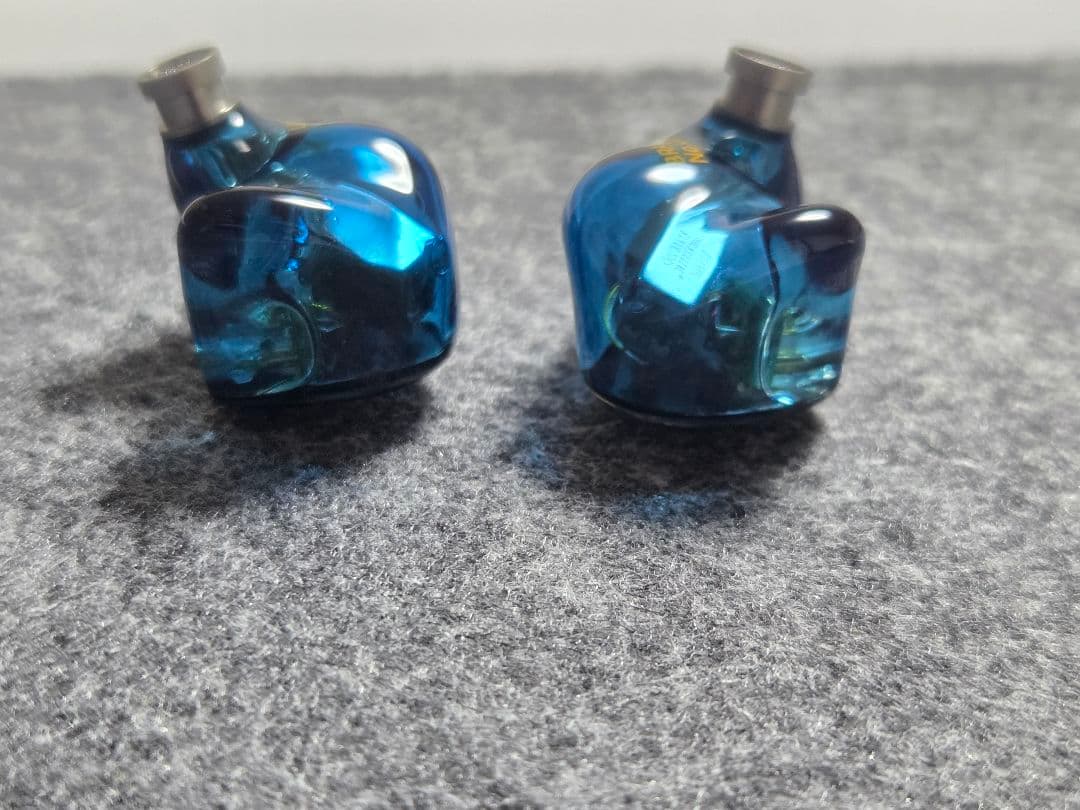 Seeaudio Bravery AE Blue 有線イヤホン