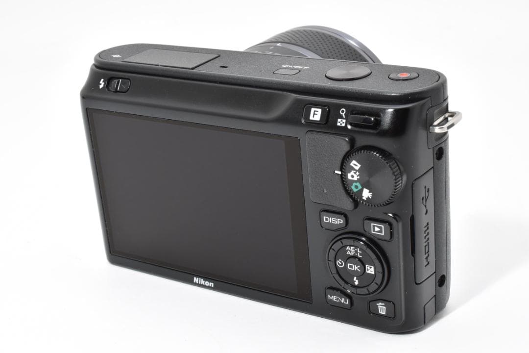 ■ 美品 ■ ニコン　Nikon 1 J1 レンズキット 安心の動作確認済品