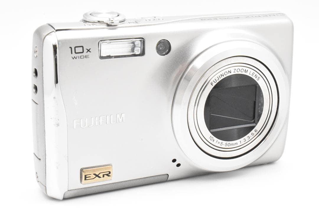 FUJIFILM FinePix F70 EXR シルバー コンデジ