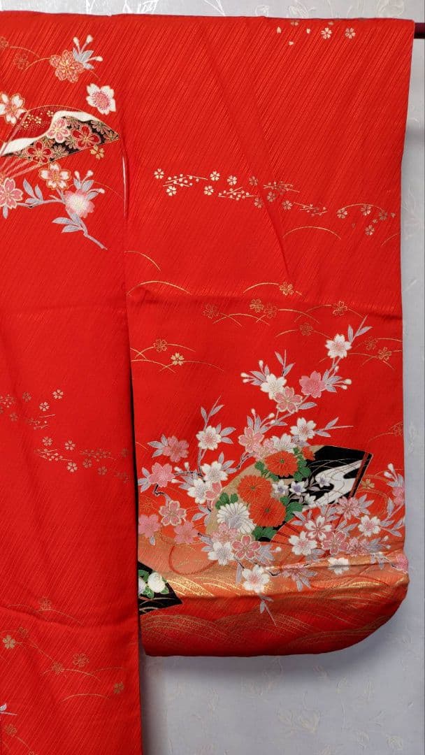 RK549子供着物着丈136センチ裄丈57センチ重ね襟付き綺麗美品7歳前後用