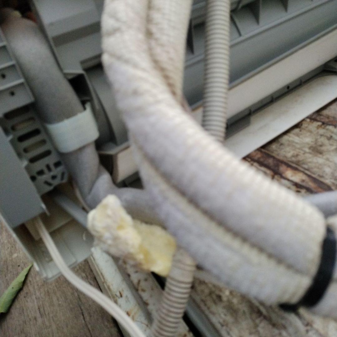 送料無料　パナソニック６畳エアコン ２０１５年　配管セット　リモコン　裏板　実働