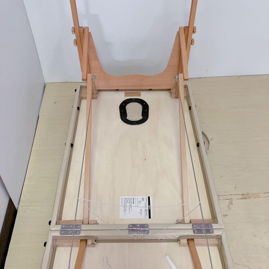 天然木　折りたたみ　マッサージベッド　エステベッド　折りたたみベッド　簡易ベッド