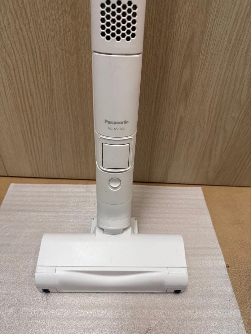 Panasonic MC-NS100K 2023年製