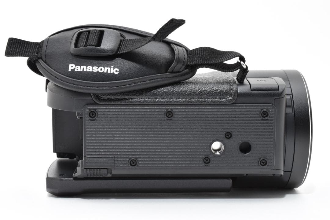 【新品級極上美品】Panasonic HC-V900ビデオカメラ#6904