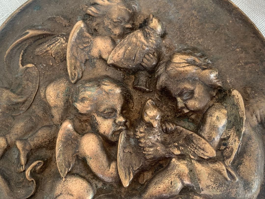 フランスアンティーク　天使の彫刻 ブロンズ製　プレート ブロカント