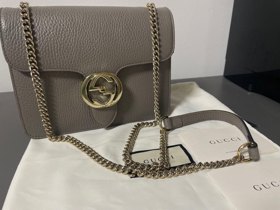 ル*フ様 【最終値下価格】【美品✨】GUCCI グレー ショルダーバッグ