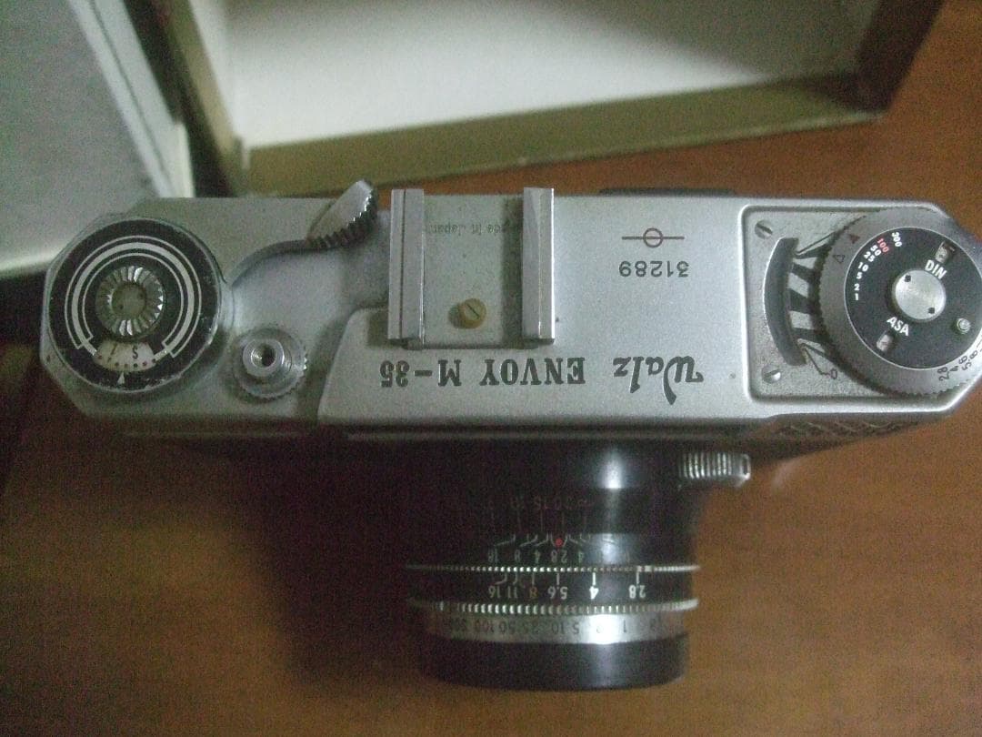 ワルツ・カメラ、元箱と取説付き。昭和35年４月・購入