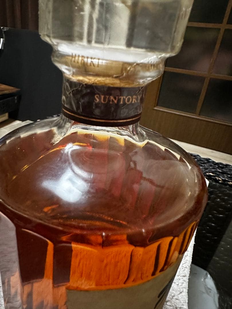 ウイスキー Hibiki 17 Years Old Suntory Whisky 700ml