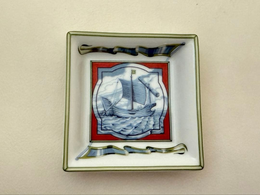 HERMES エルメス PATCHWORK スクエアトレイ 帆船