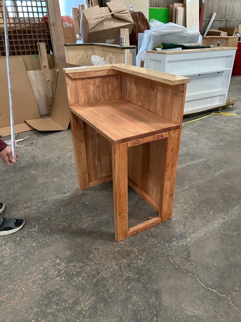 現品処分品　壁付け　L字　レジカウンター