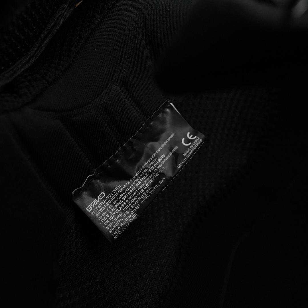 BRIKO ヘルメット VULCANO FIS 6.8