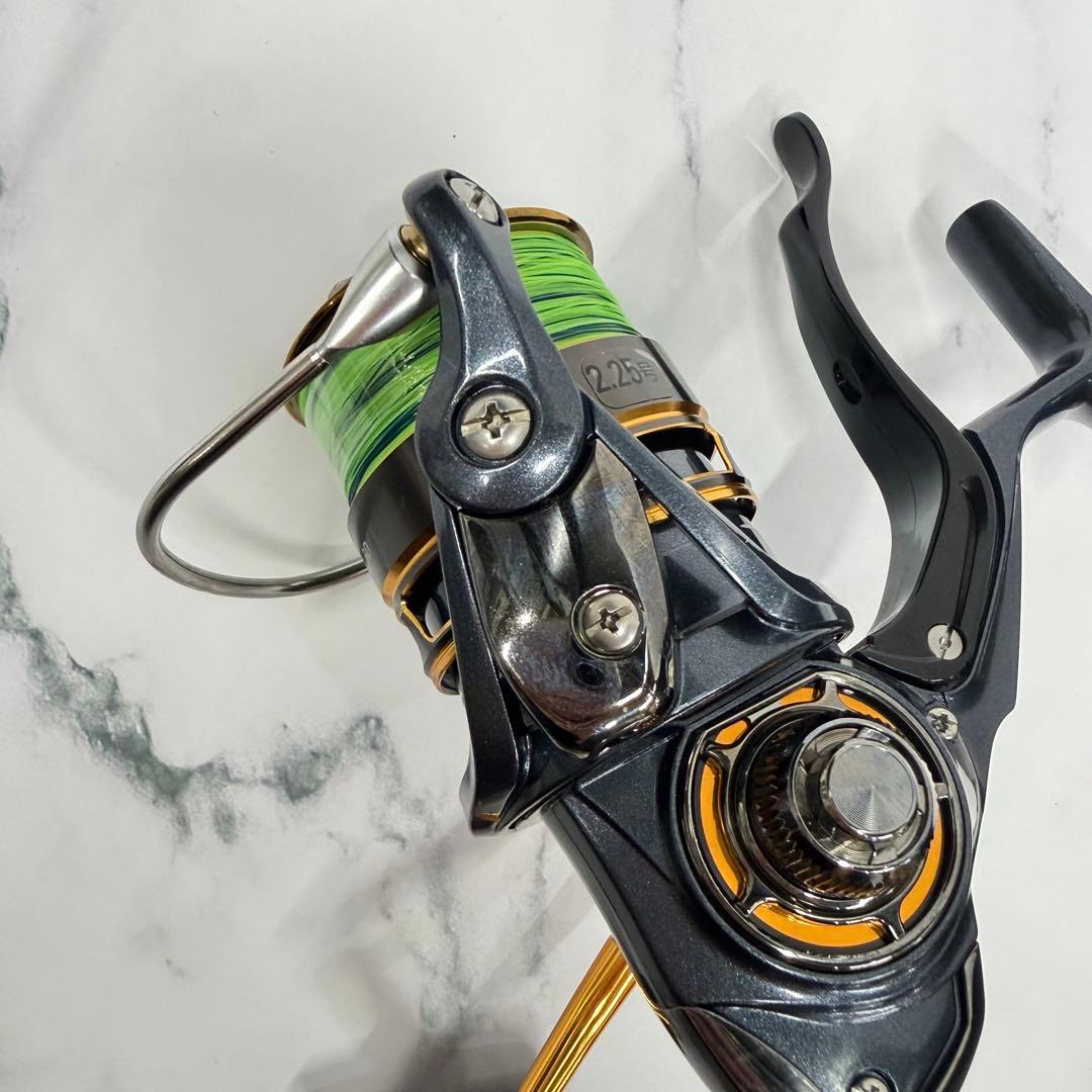 ダイワ　PLAISO 2500H-LBD リール　釣竿　釣具　釣り　中級者向け