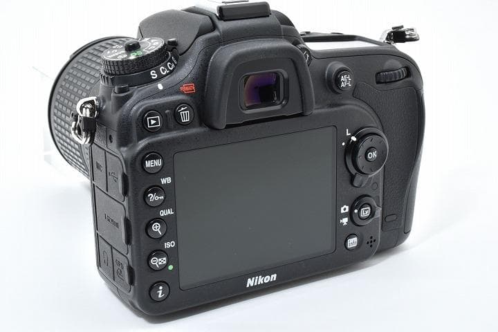 15488A 新品級美品! Nikon D7100 ニコン 高倍率ズームレンズ付