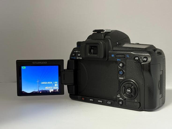 ★極上品★ オリンパス OLYMPUS E-30 レンズキット