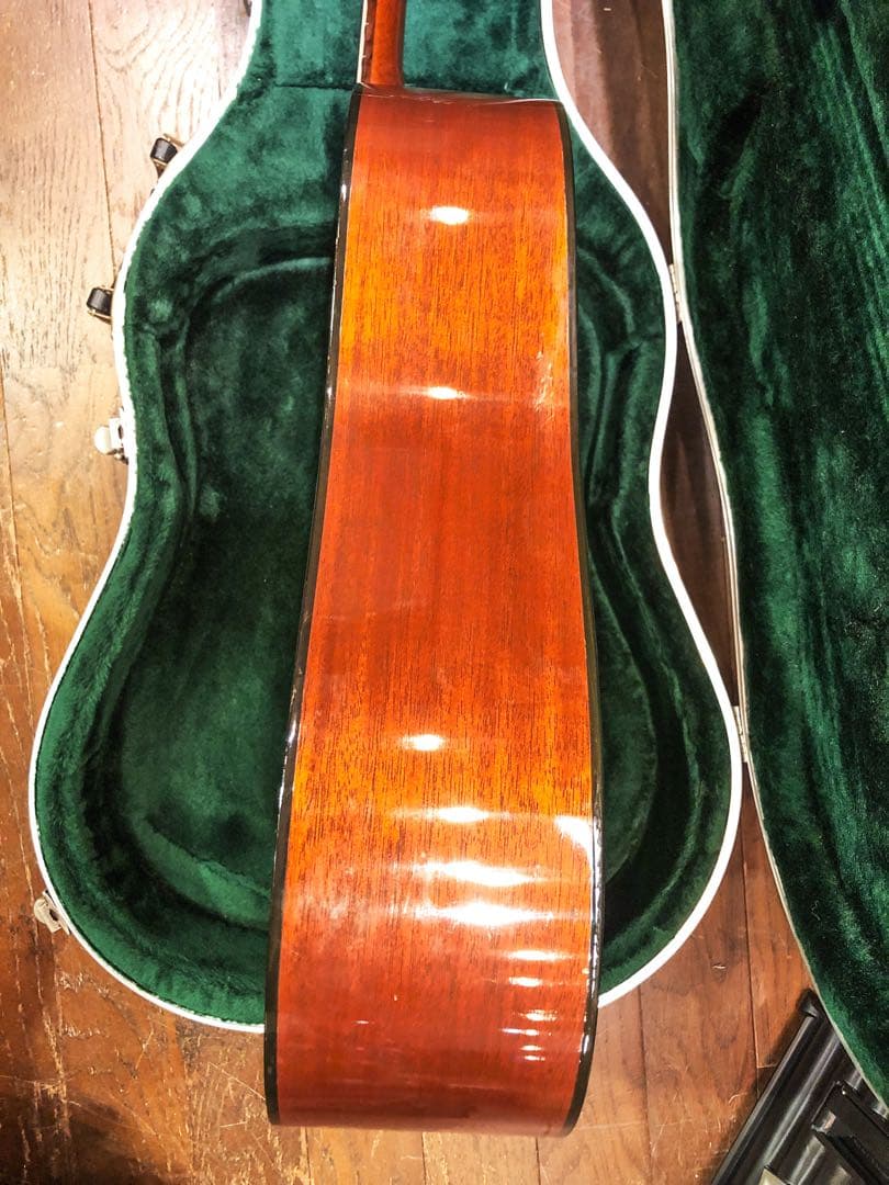 Martin D-18 2000年製