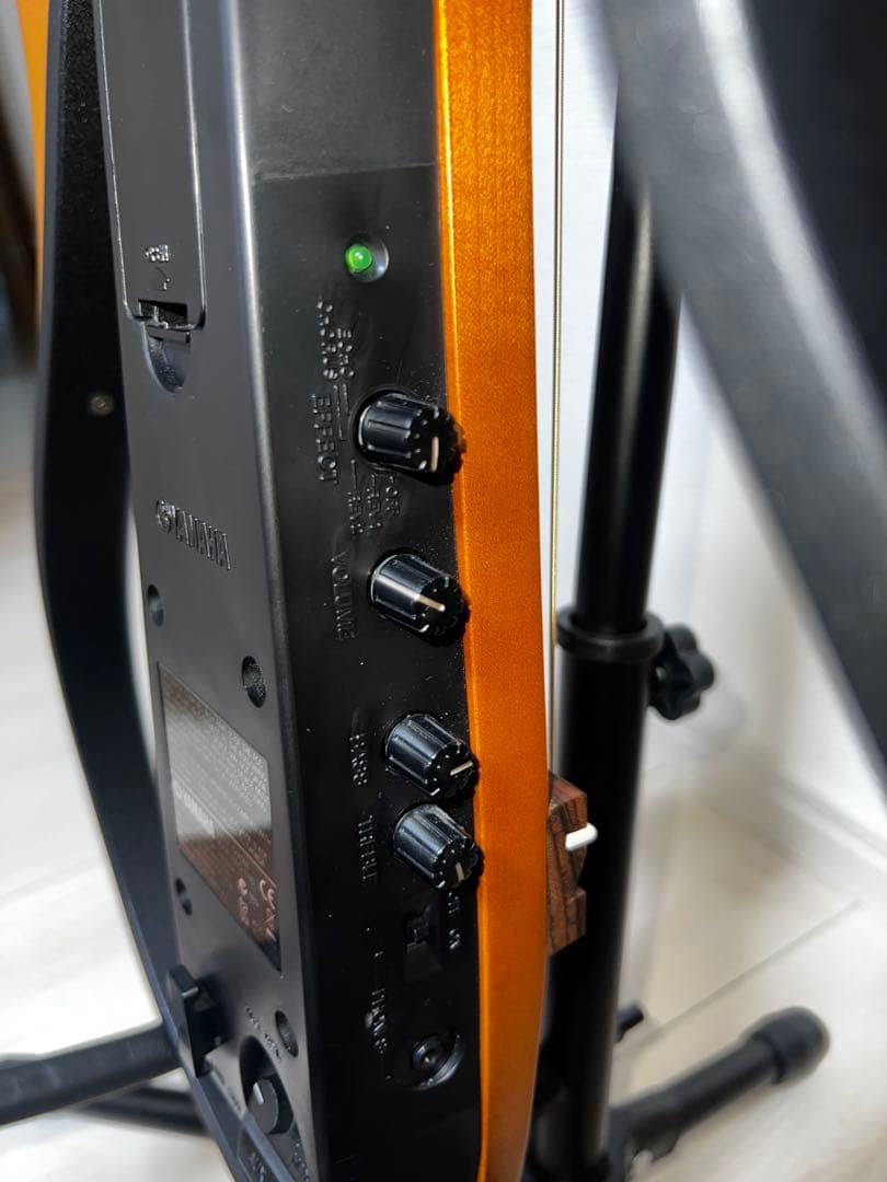 YAMAHA SLG-100S サイレントギター 動作未確認 ケース付