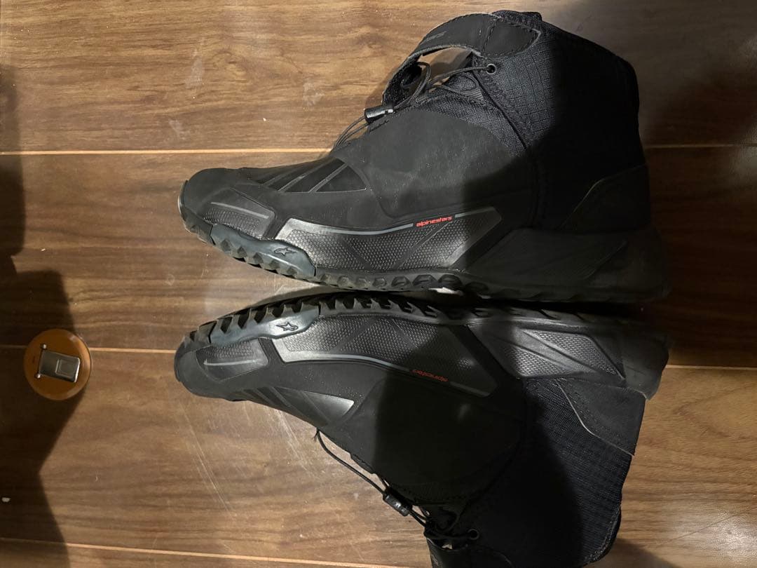 アルパインスターズ　バイクシューズ