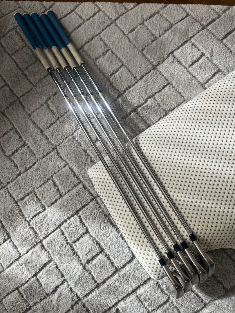 Titleist アイアンセット T300 5本 6〜P DG S200