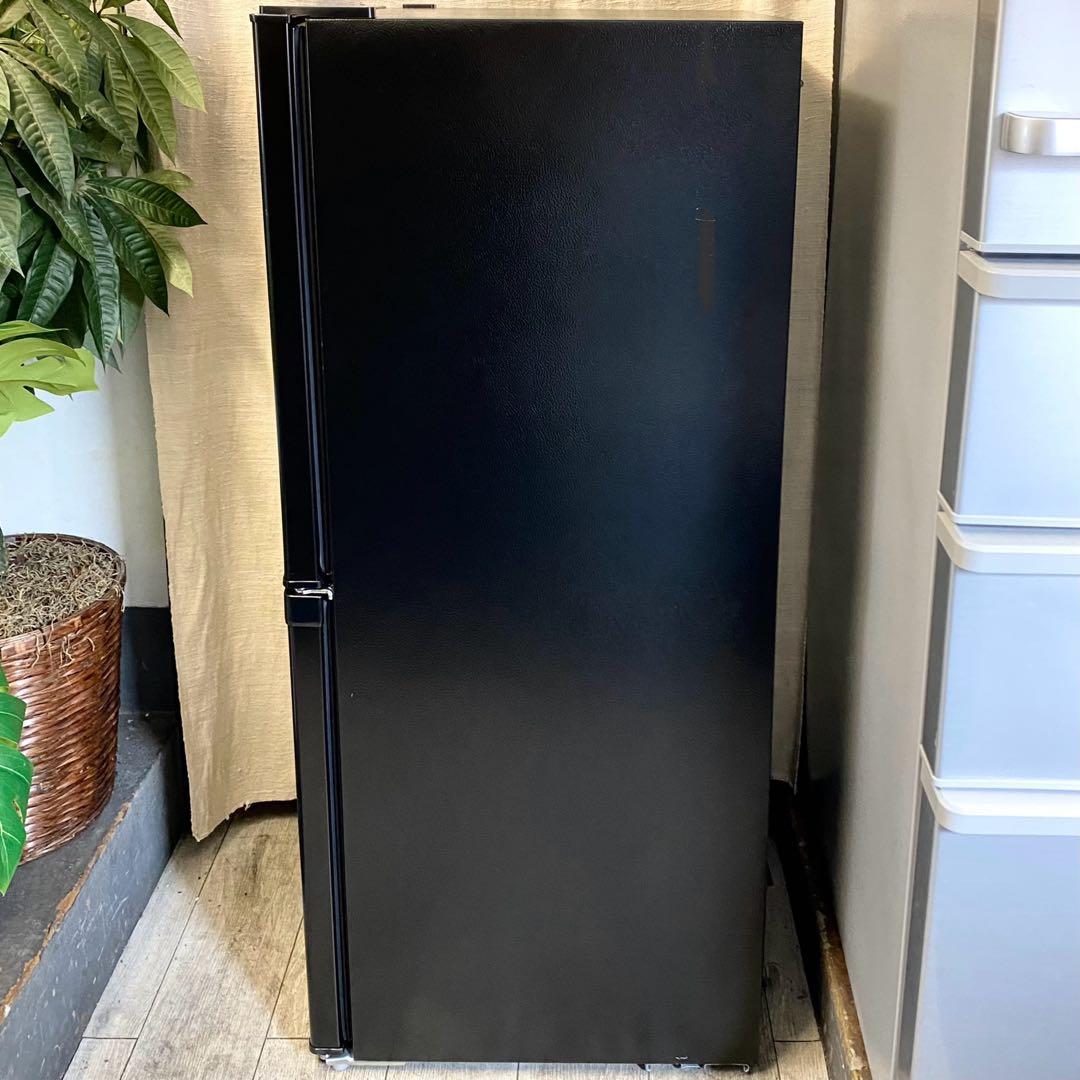 高年式！黒家電でカッコよく！一人暮らしに！2ドア冷凍冷蔵庫142L