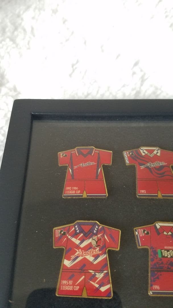 [レア]鹿島アントラーズ歴代ユニピンバッジ