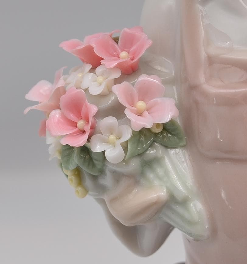 春　Spring　＃5217　No.9　★リヤドロ　スペイン　ご成約済み