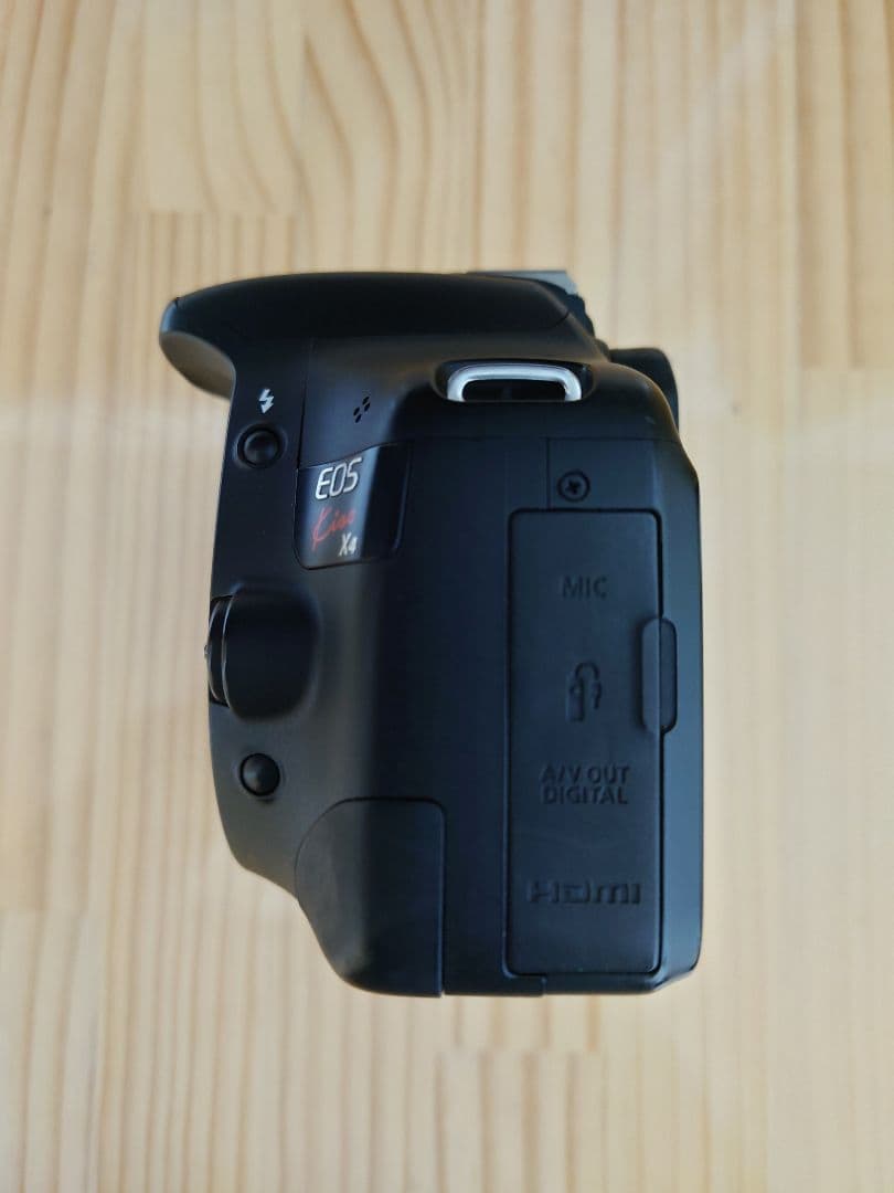 Canon EOS Kiss X4 EF-S 18-55mm 約13019回