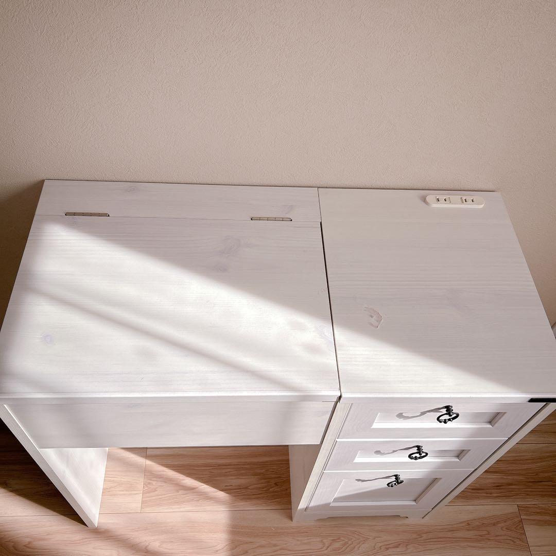 一台二役のドレッサーデスク　完成品　ドレッサー