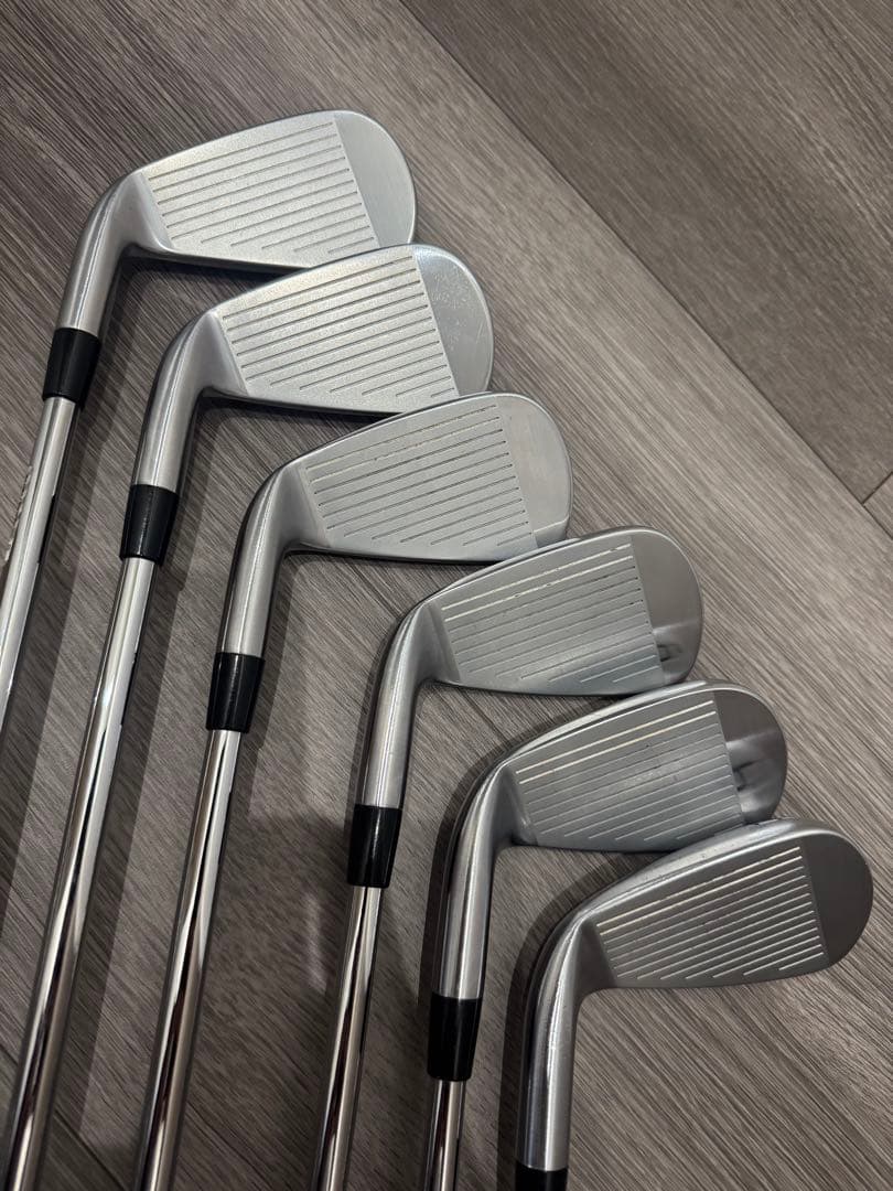 ブリヂストン233hf 5〜PW N.S.PRO MODUS3 TOUR115