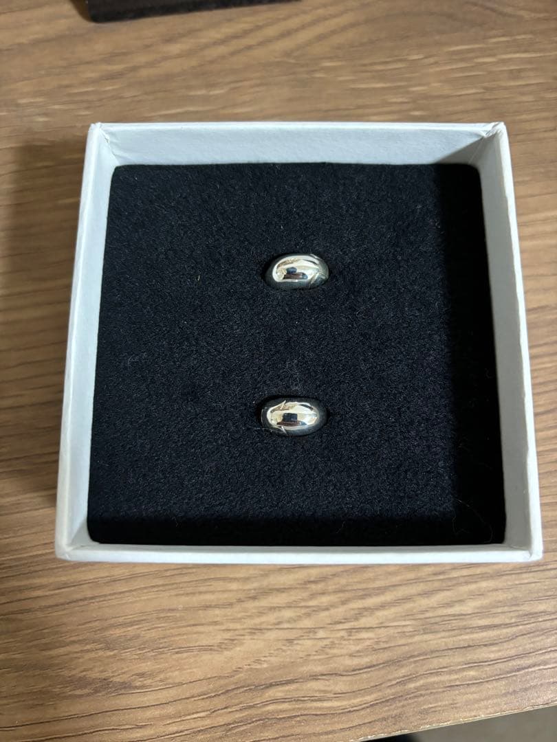 Llife PEBBLE PIERCE（両耳・箱付き）