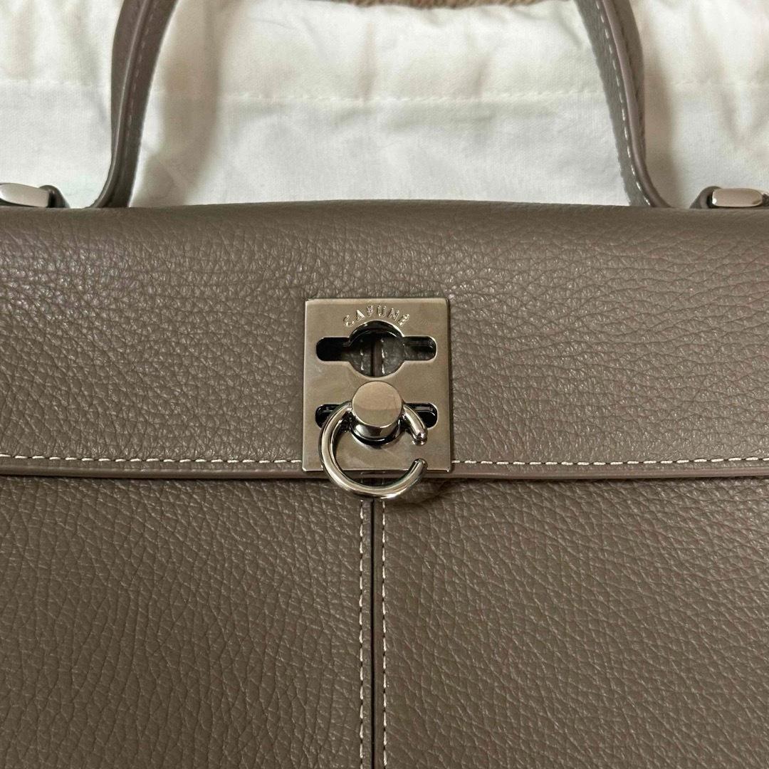早い者勝ち！CAFUNE カフネ グレー レザーバッグ ショルダーストラップ付き