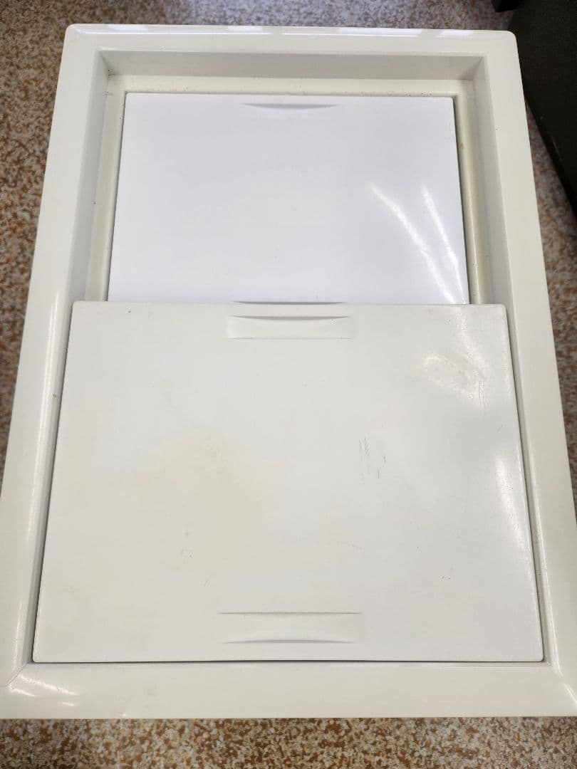 エクセレンス電気冷凍庫　MA-6058SL 2014年製　ホワイト