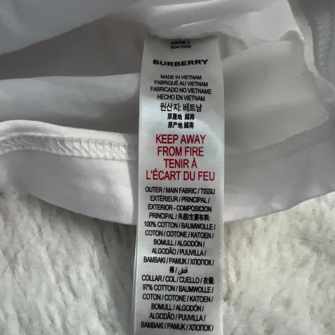 BURBERRY クマ柄ロゴ Tシャツ 128cm