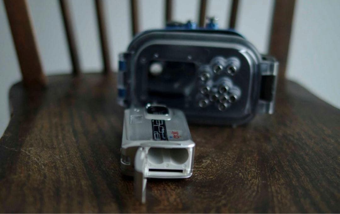 epoqued製　デジカメ epok オールドコンデジ