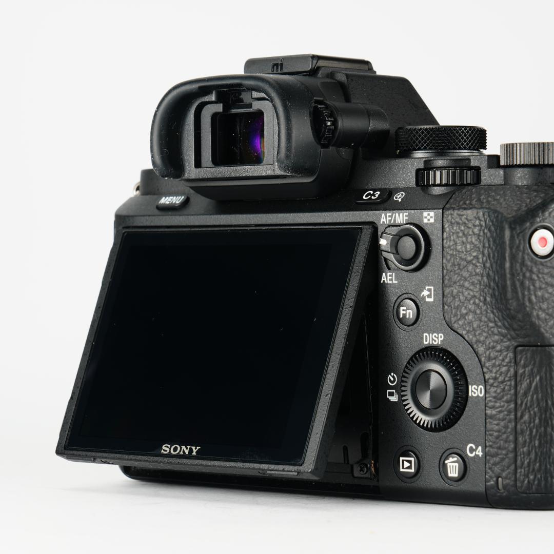 極美品！SONY α7II完全セット6171回 フルサイズデビューに最適