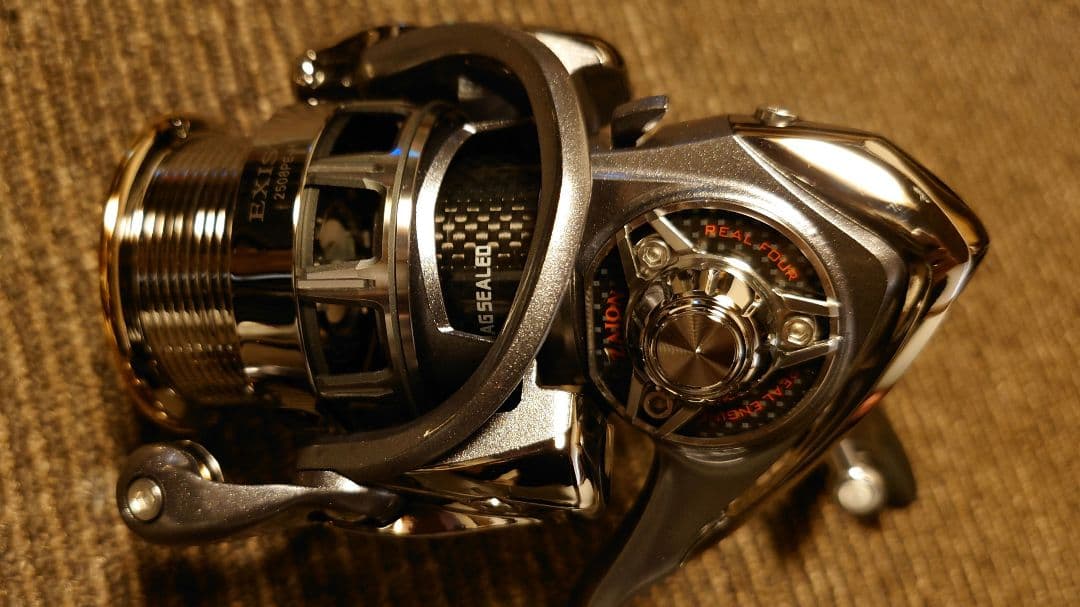 極上美品 ダイワ 12 イグジスト 2508PE-H SLP RCS エアリティ