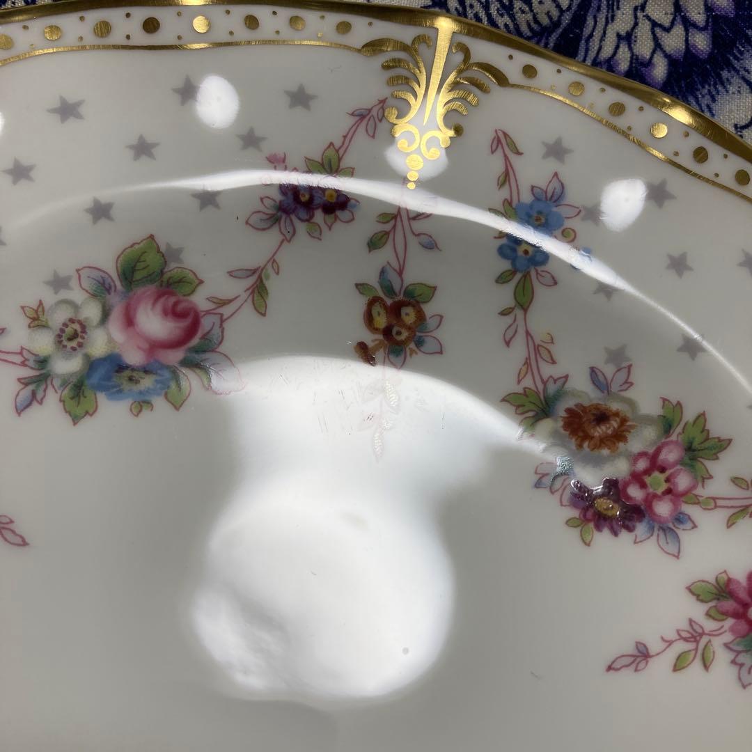 ロイヤルクラウンダービー　ロイヤルアントワネット　アフタヌーンティース