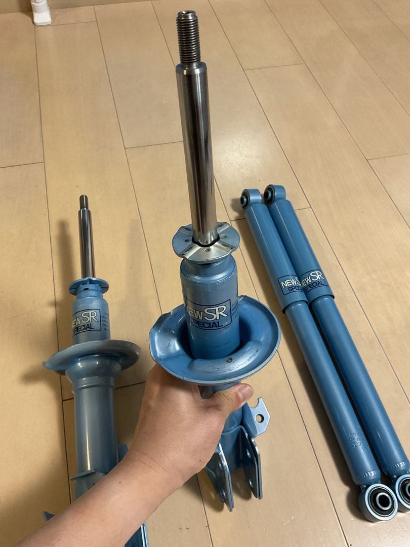 【美品】スズキパレット用ショックアブソーバ+ロアアーム+アッパーマウント1台分