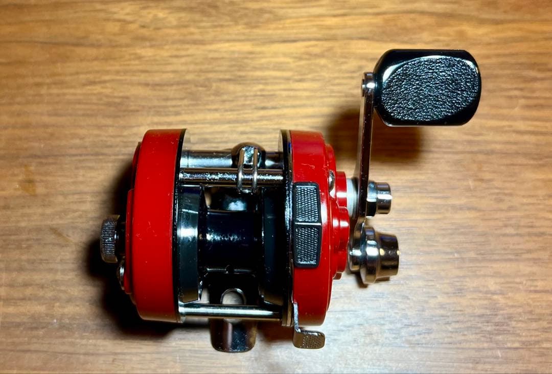 超美品！ ビンテージ　Daiwa ダイワ　ミリオネア　ST-1000