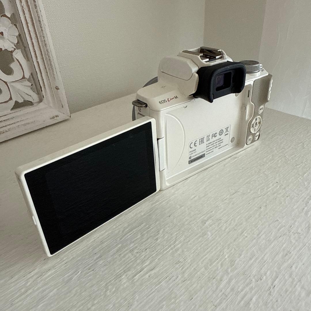 Canon ミラーレス一眼 EOSkissM レンズセット ホワイト