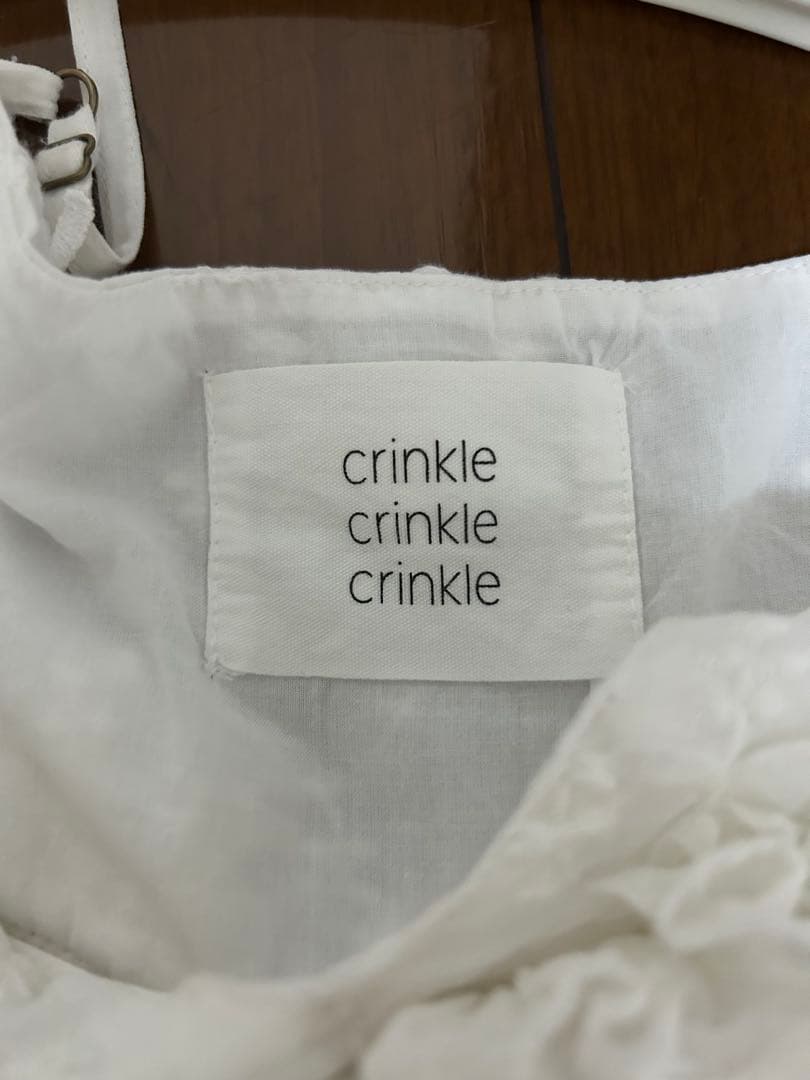 トップス crinkle crinkle 3D embroidery camisole